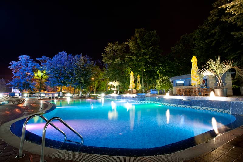Pool Light Repair Guide To Cost and Troubleshooting